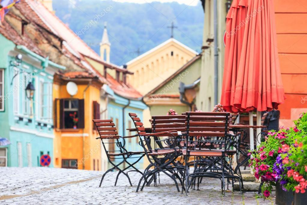 Select City Center Apartments Braşov Eksteriør billede