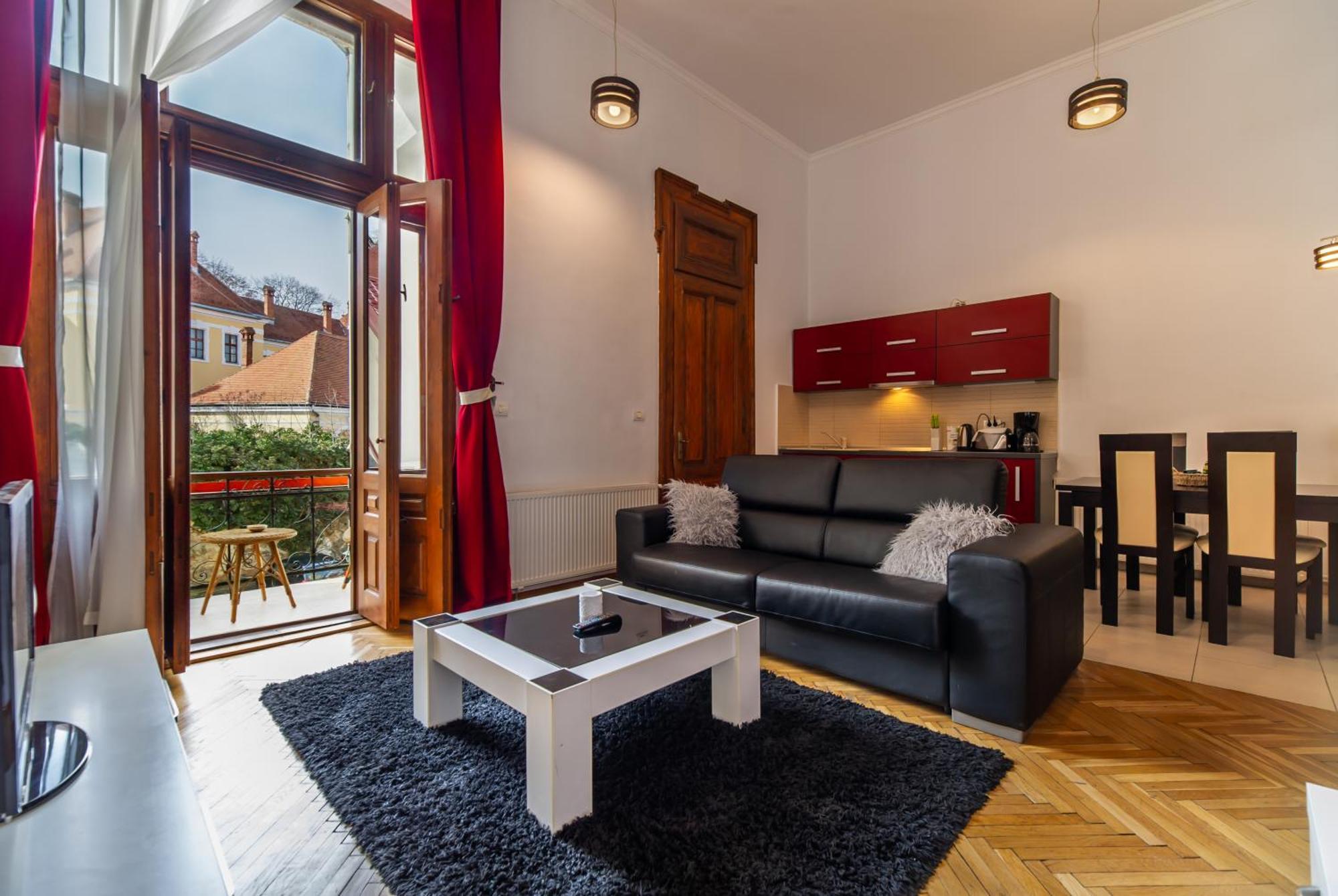 Select City Center Apartments Braşov Eksteriør billede