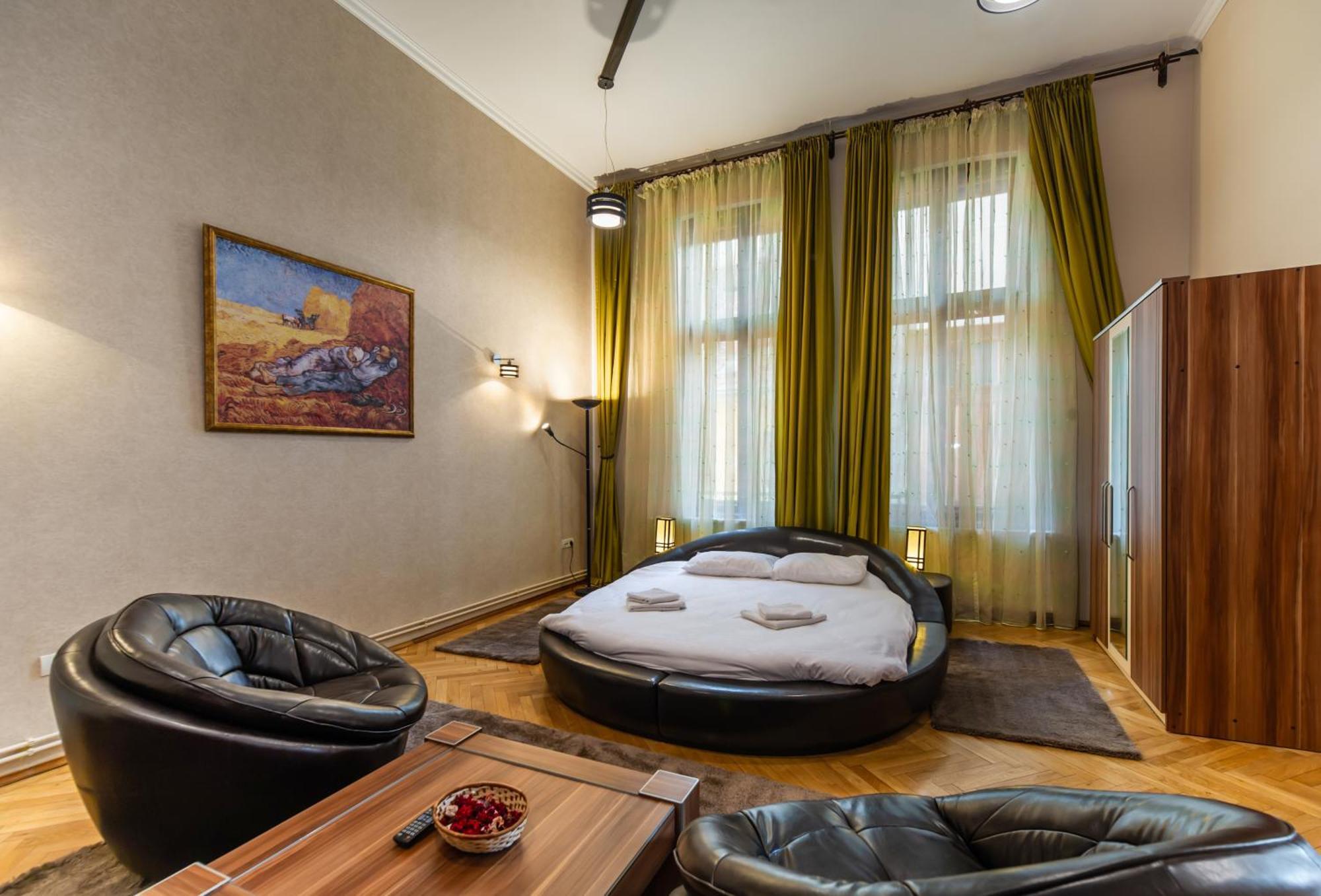 Select City Center Apartments Braşov Eksteriør billede