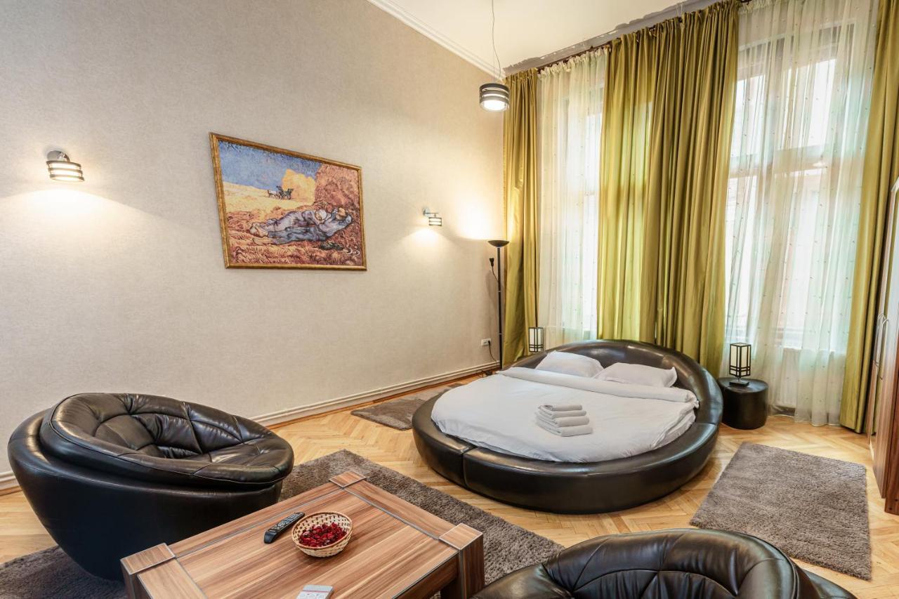 Select City Center Apartments Braşov Eksteriør billede