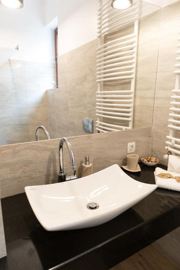 Select City Center Apartments Braşov Eksteriør billede
